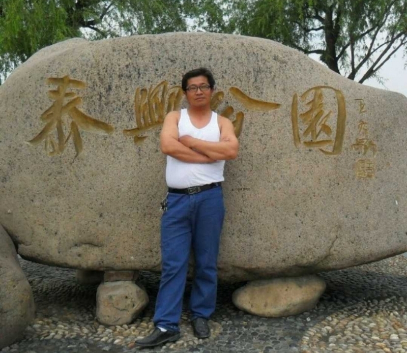 黑哥的第一张照片--吉安相亲服务中心