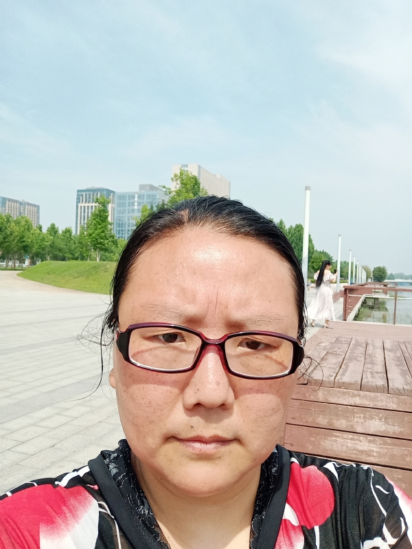苦乐的第四张照片--吉安相亲服务中心