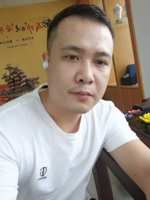 礼哥的第二张照片--吉安相亲服务中心