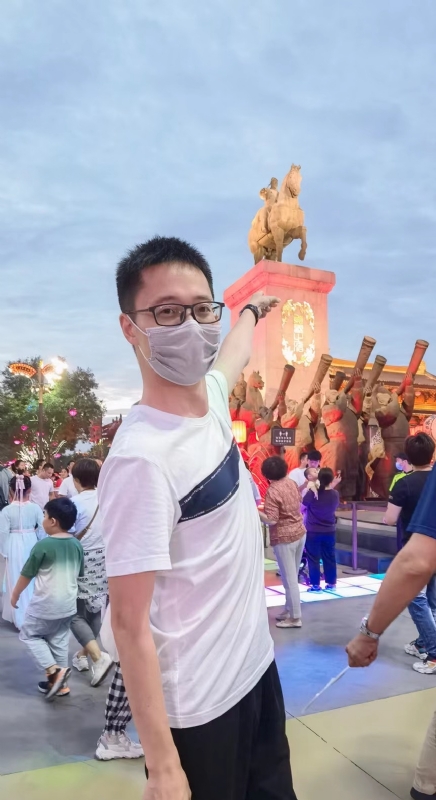 一休哥的第一张照片--吉安相亲服务中心