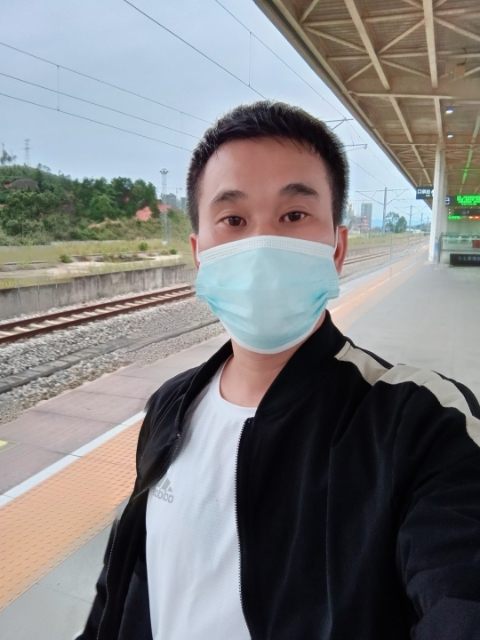 小李的第一张照片--吉安相亲服务中心