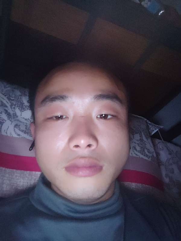 偏爱的第一张照片--吉安相亲服务中心