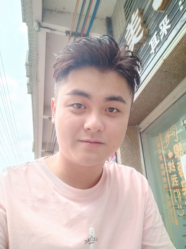 李健诚的第一张照片--吉安相亲服务中心