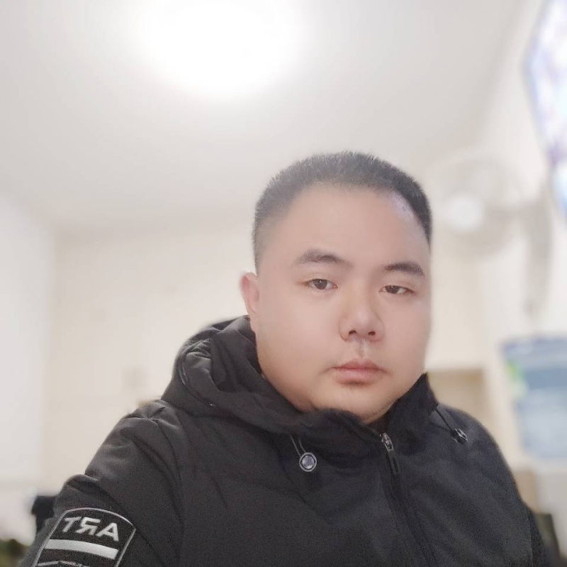 珍惜眼前人的第一张照片--吉安相亲服务中心