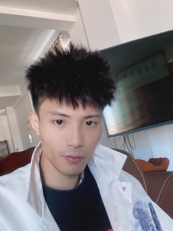 李邓平的第一张照片--吉安相亲服务中心