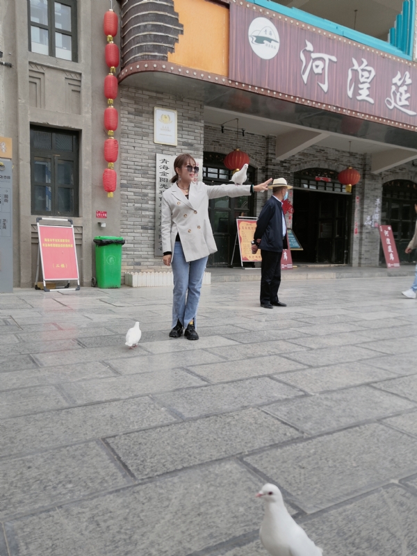 艳艳的第一张照片--吉安相亲服务中心