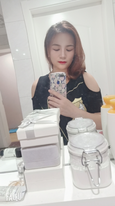 刘莲酥的第四张照片--吉安相亲服务中心