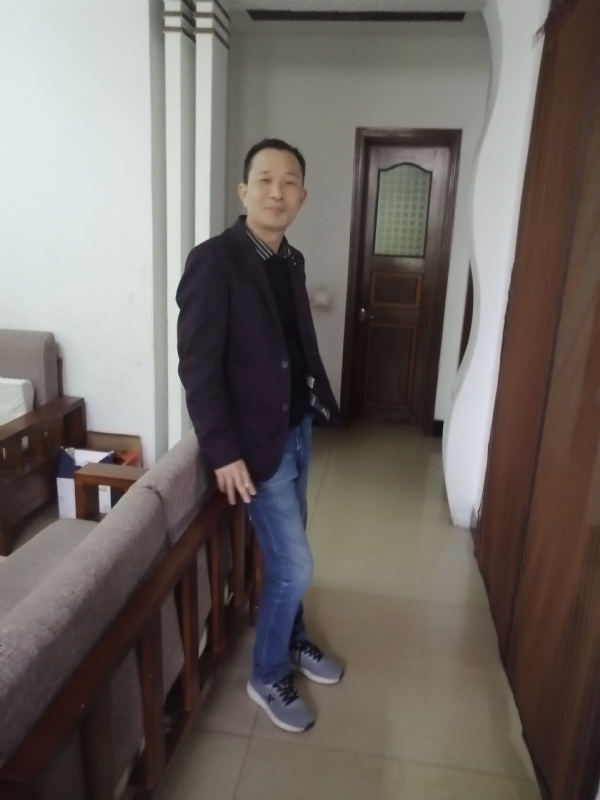 相亲相爱的第二张照片--吉安相亲服务中心