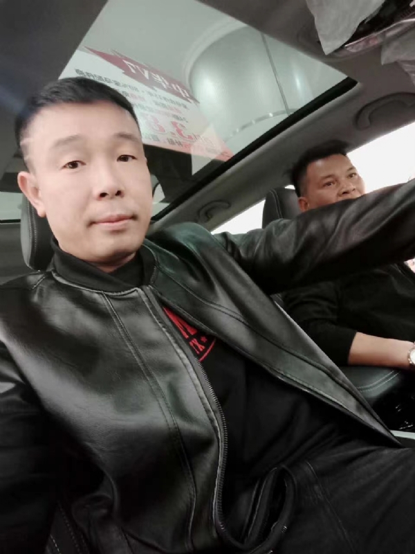醉红尘的第一张照片--吉安相亲服务中心