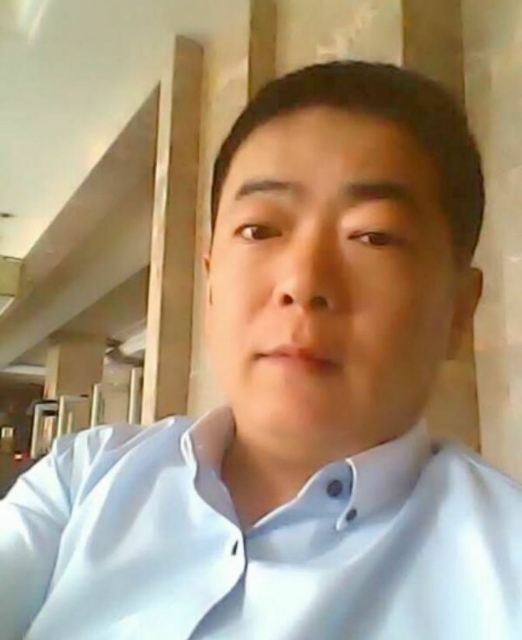 落叶随风的第一张照片--吉安相亲服务中心