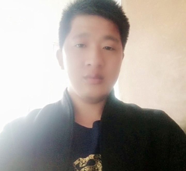 形影不离的第一张照片--吉安相亲服务中心