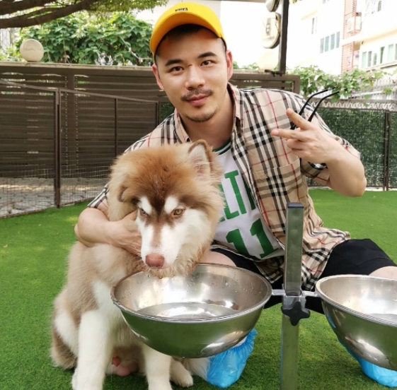 坚持的第一张照片--吉安相亲服务中心