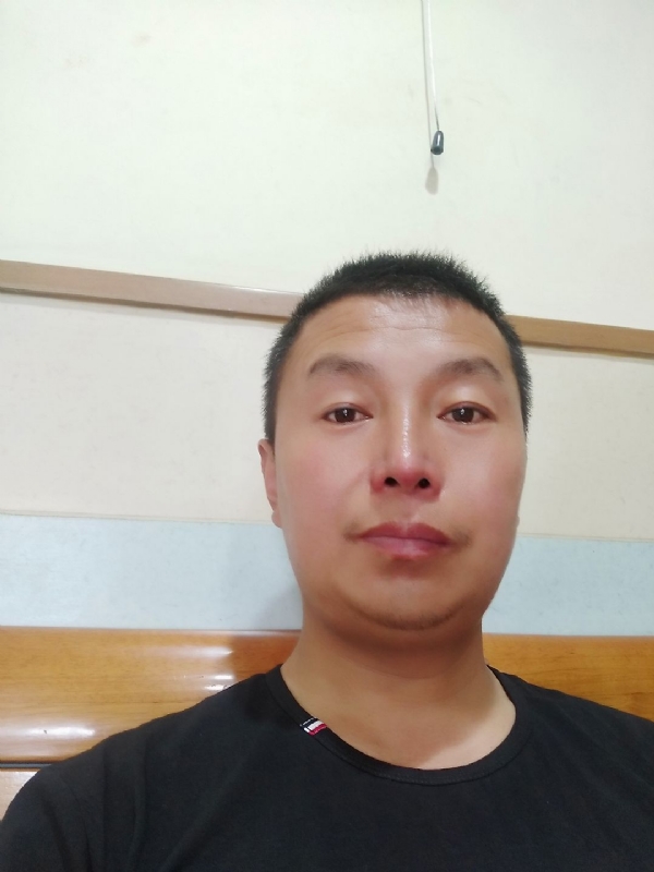 快乐的小鱼儿的第一张照片--吉安相亲服务中心
