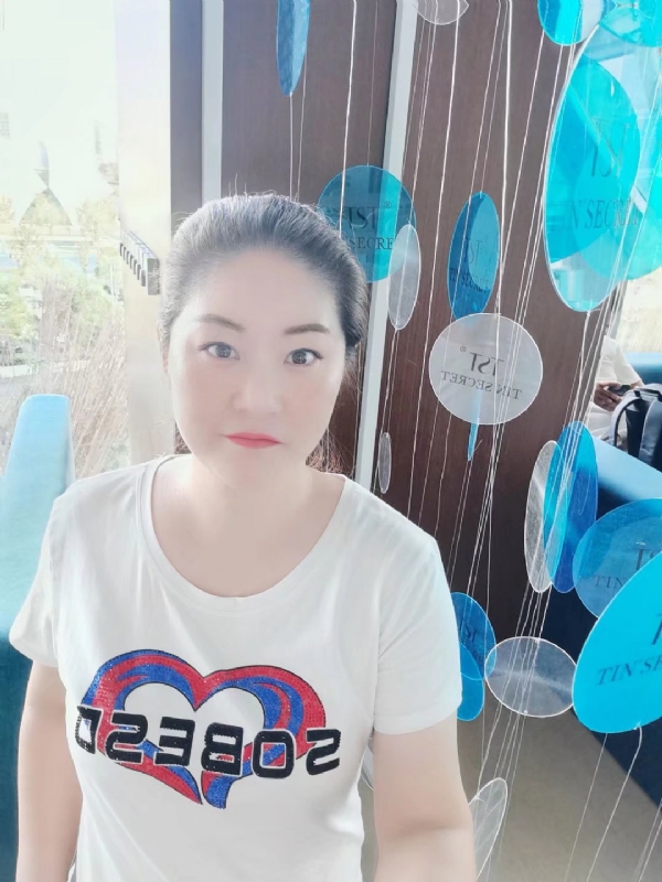 巷子里的童年的第一张照片--吉安相亲服务中心
