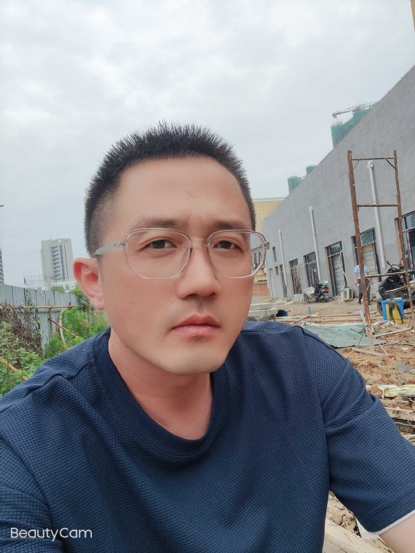 清风烈酒的第二张照片--吉安相亲服务中心