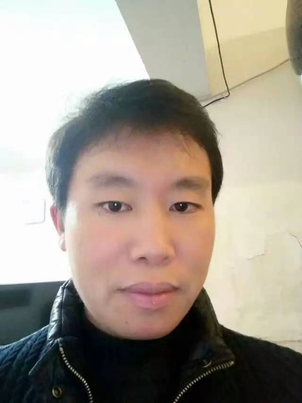 擎天柱的第三张照片--吉安相亲服务中心
