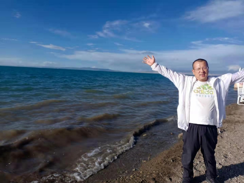 蜜蜂的第一张照片--吉安相亲服务中心