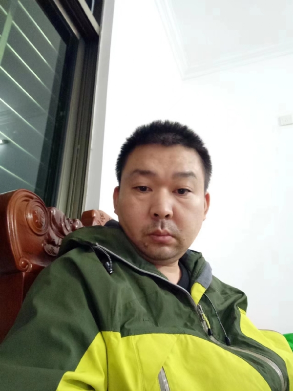 阿汤的第一张照片--吉安相亲服务中心