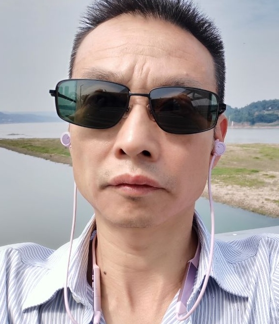 猪哥哥的第二张照片--吉安相亲服务中心
