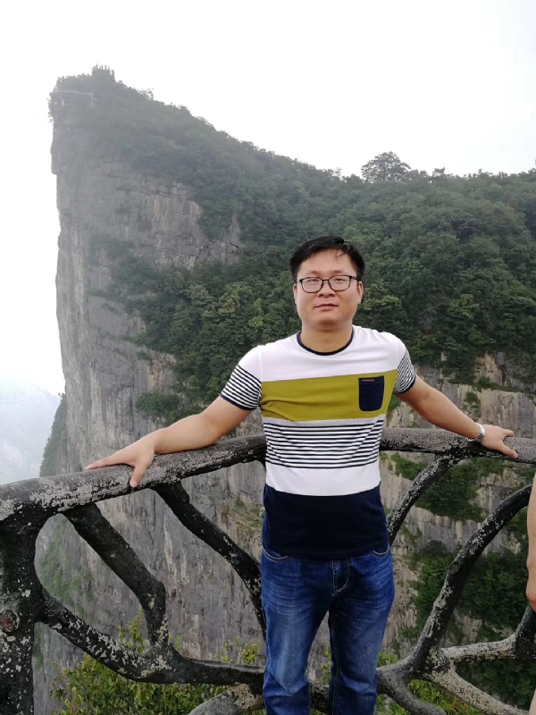 江汉的第一张照片--吉安相亲服务中心