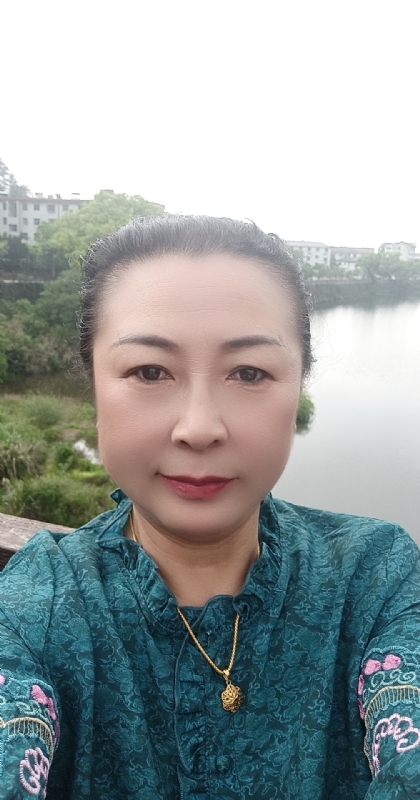 雨中情的第一张照片--吉安相亲服务中心
