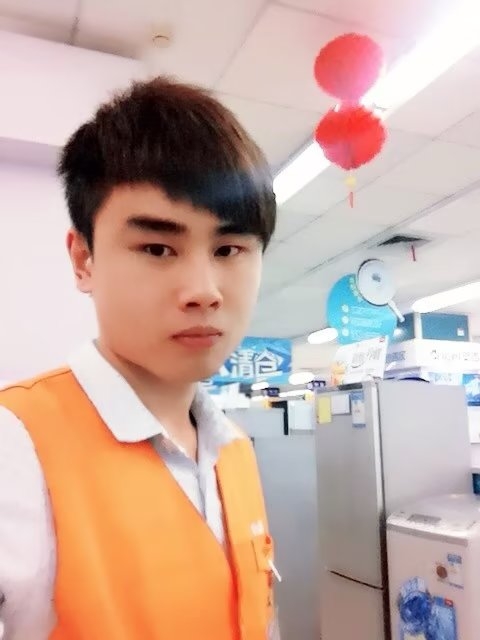 罗自强的第一张照片--吉安相亲服务中心