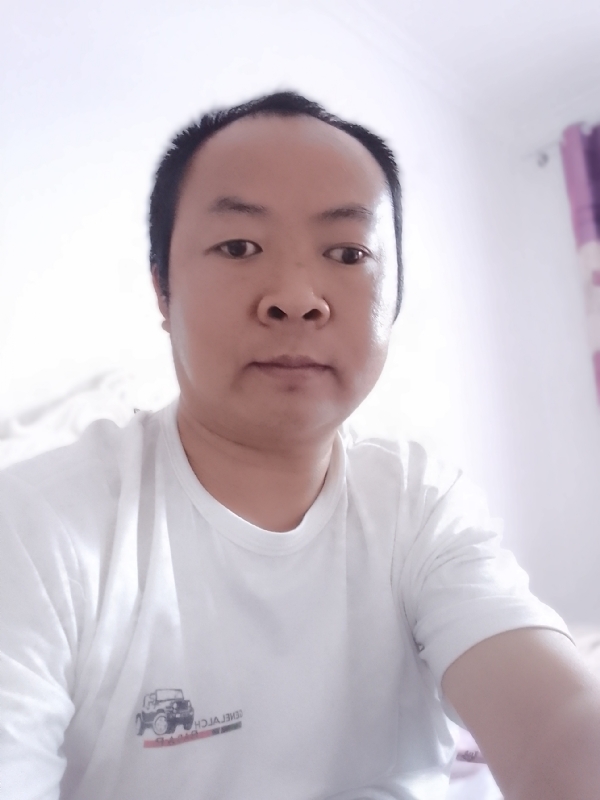 张家小伙子的第二张照片--吉安相亲服务中心