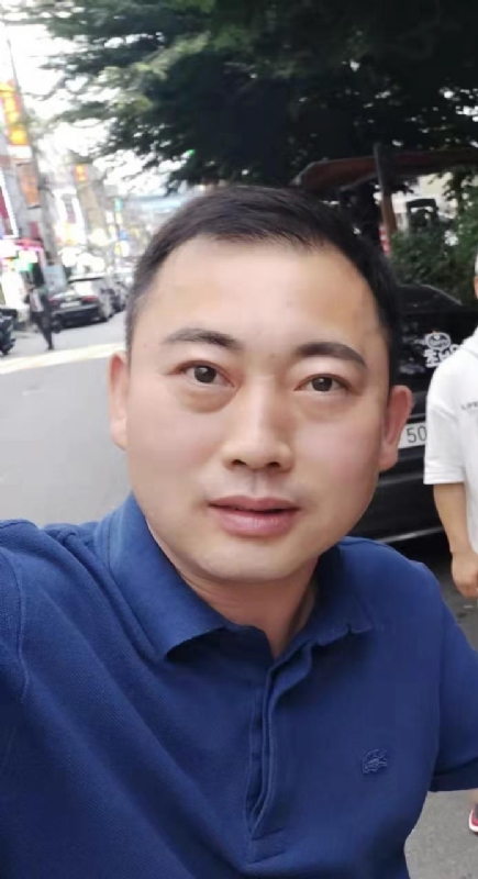 李龙的第二张照片--吉安相亲服务中心