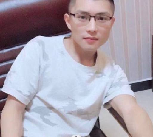 辉辉辉的第一张照片--吉安相亲服务中心