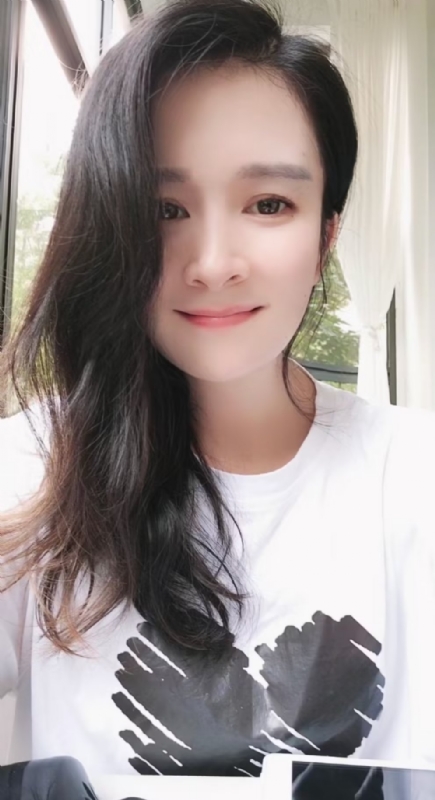 晨曦的第一张照片--吉安相亲服务中心