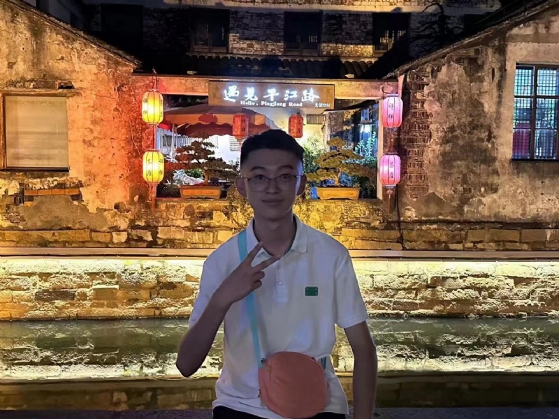 李四的第一张照片--吉安相亲服务中心