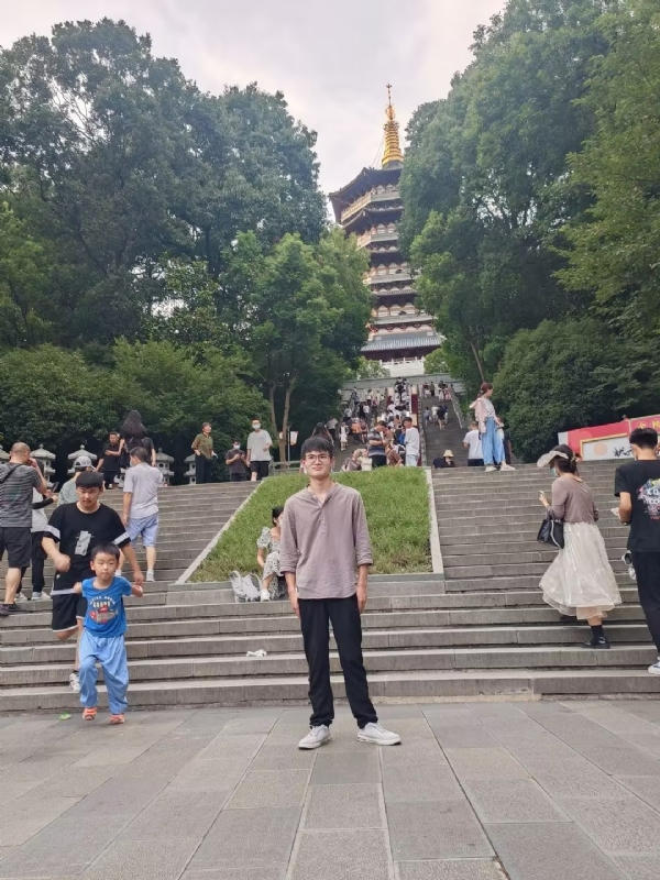 阳光男孩的第五张照片--吉安相亲服务中心