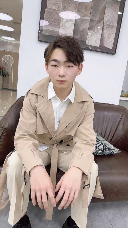 啊哲的第二张照片--吉安相亲服务中心