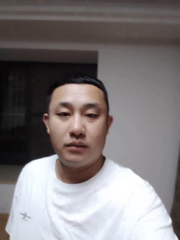 魔尊的第一张照片--吉安相亲服务中心