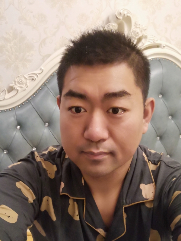 曾经的第一张照片--吉安相亲服务中心