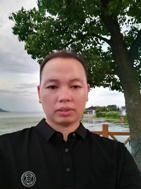 一起说晚安的第一张照片--吉安相亲服务中心