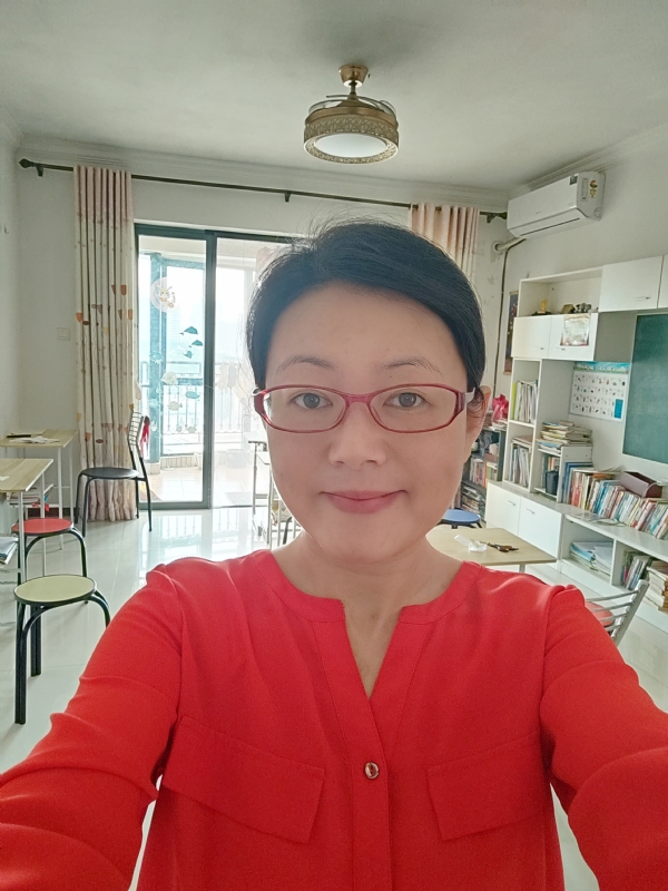 丽华的第二张照片--吉安相亲服务中心
