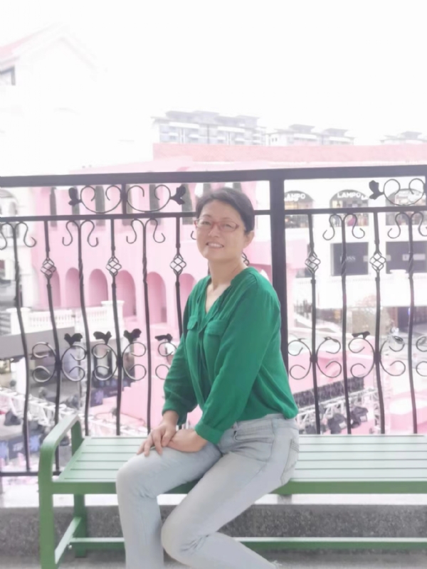 丽华的第三张照片--吉安相亲服务中心