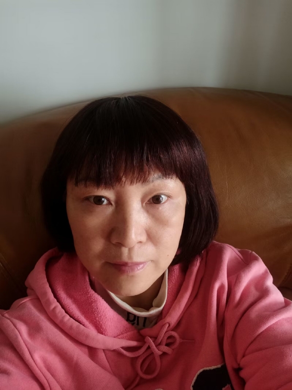 红玫瑰的第一张照片--吉安相亲服务中心