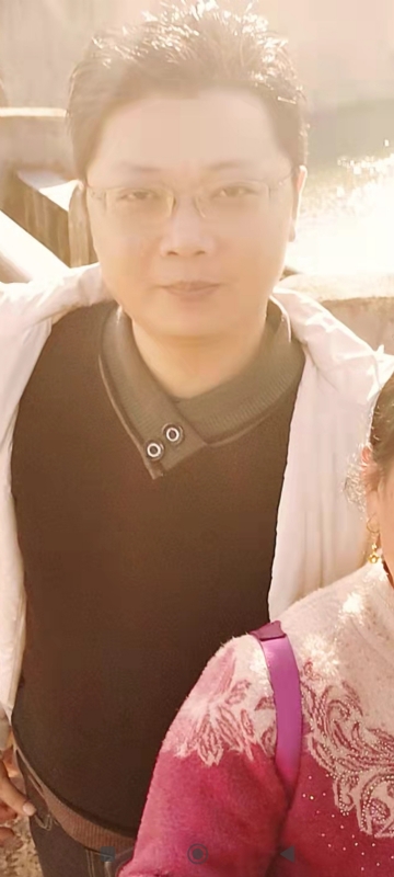 邓生的第二张照片--吉安相亲服务中心