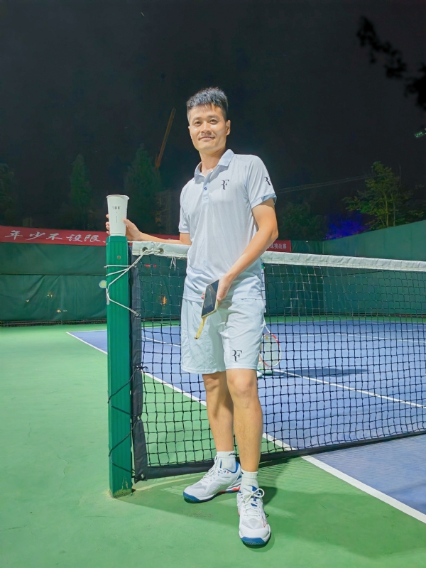 网球罗的第五张照片--吉安相亲服务中心