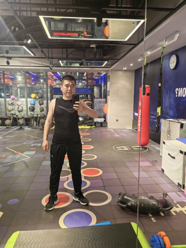 哈哈哈哈哈的第一张照片--吉安相亲服务中心