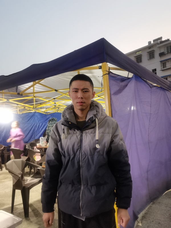 谁谁谁的第一张照片--吉安相亲服务中心