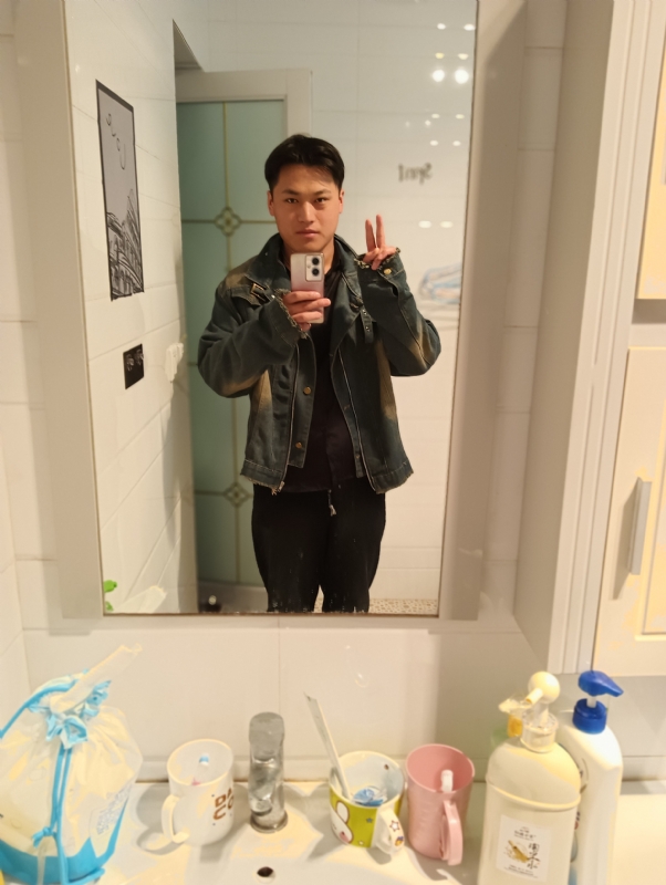自律的MAN的第一张照片--吉安相亲服务中心