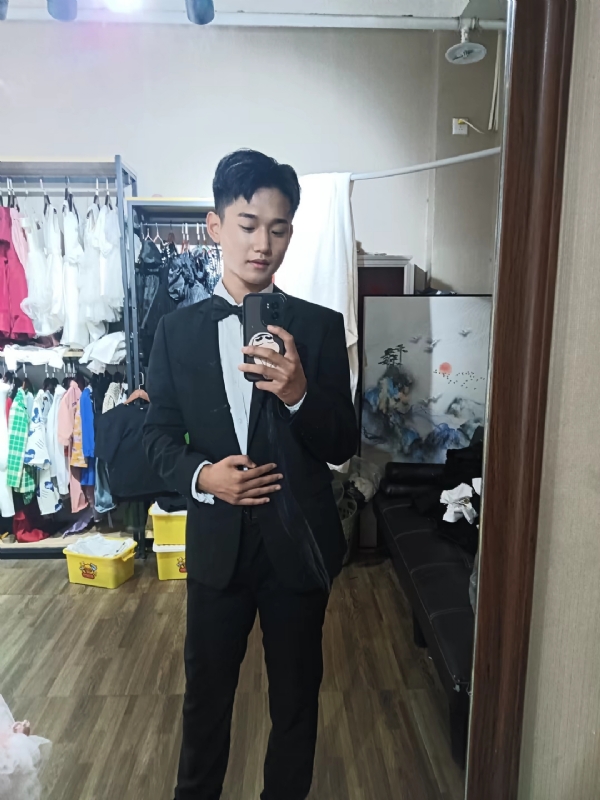 李梓宇的第一张照片--吉安相亲服务中心