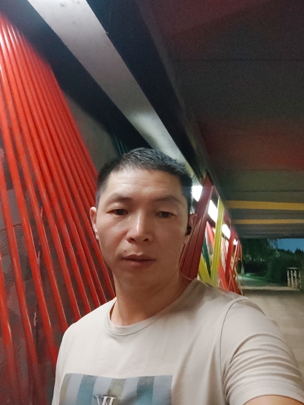 夜猫的第一张照片--吉安相亲服务中心