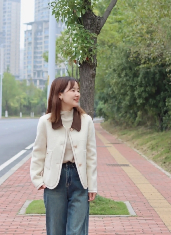 宁静的第二张照片--吉安相亲服务中心