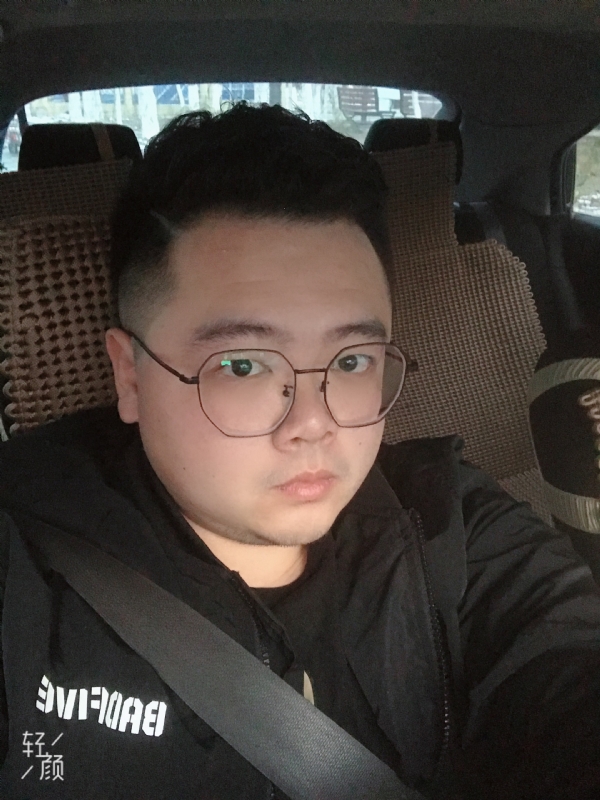 欢笑的第一张照片--吉安相亲服务中心