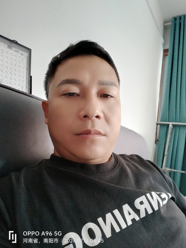 楚辞的第一张照片--吉安相亲服务中心