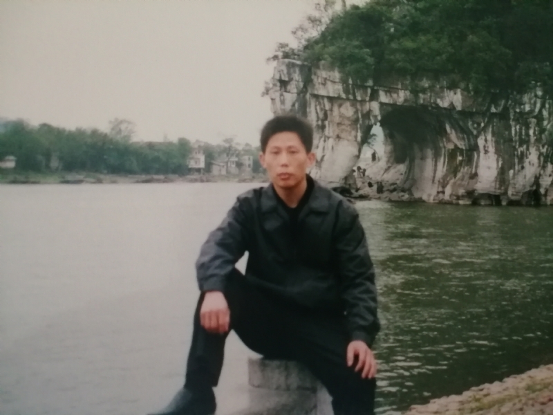 庸人自扰的第一张照片--吉安相亲服务中心